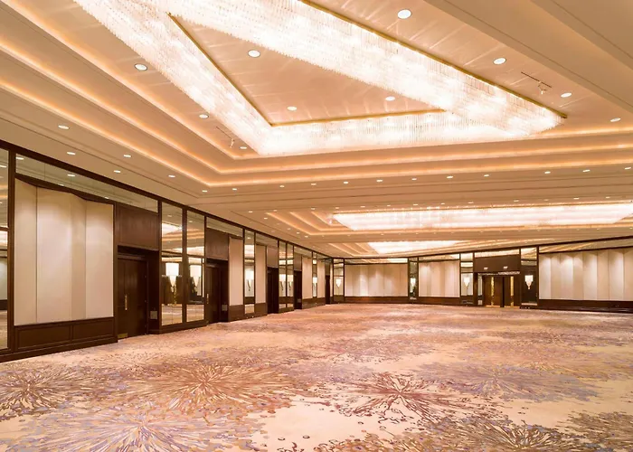 The Westin Hotel 4*
